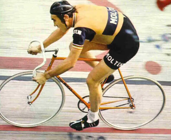 Eddy-Merckx-Hour-Record-Mexico-City-1972