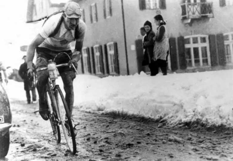 Gino Bartali (Giro 1937?) | Cycling Passion