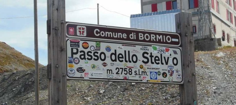 Passo dello Stelvio (Stelvio Pass) sign