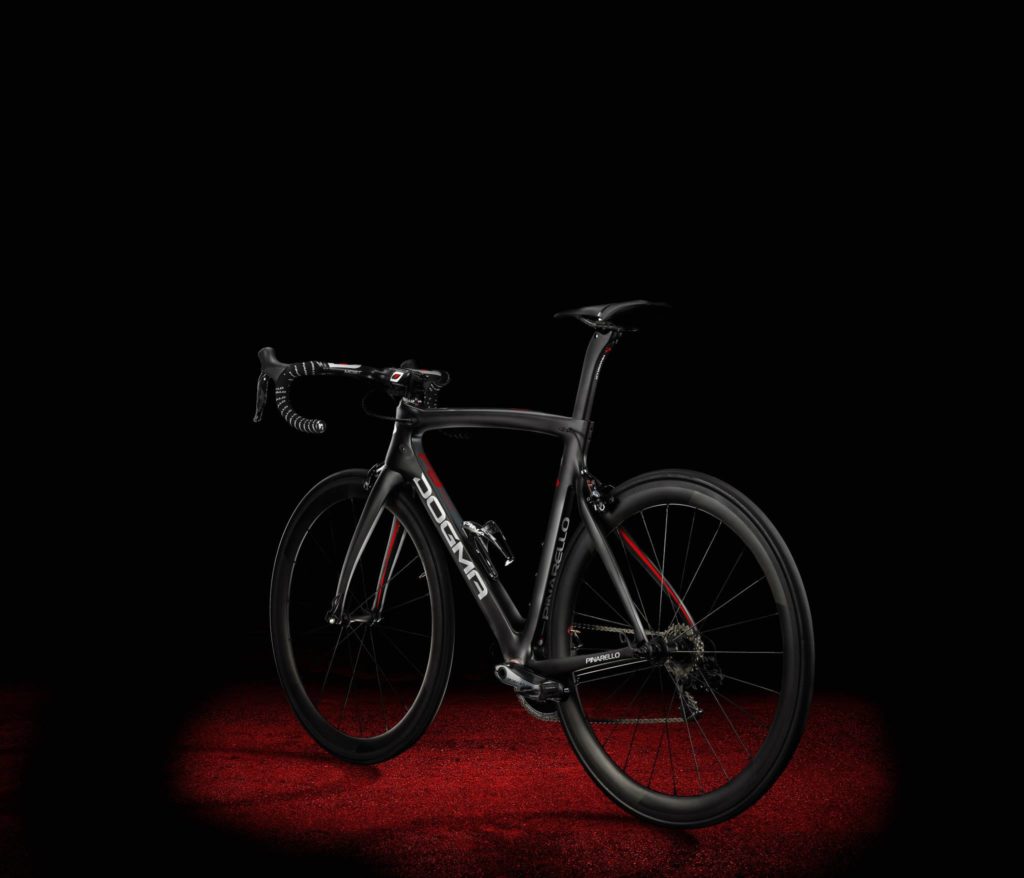 Pinarello Dogma F8 from back