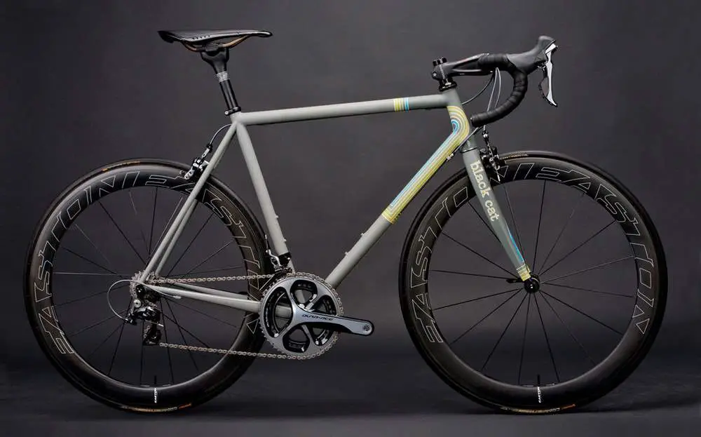 Boutique bicycle manufacturers: Black Cat Grey Road Racer