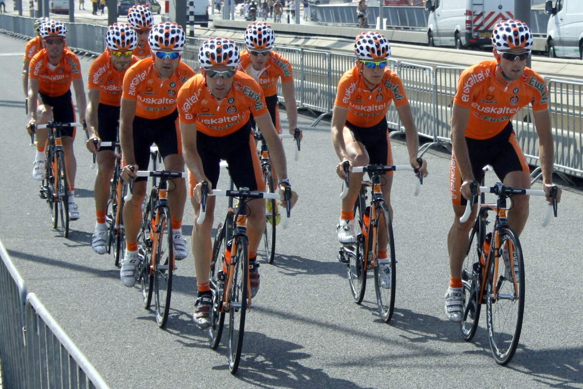 Team Euskaltel-Euskadi while training for the Tour de France 2010 prologue