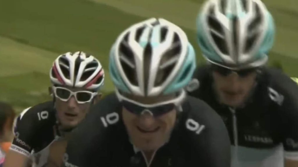 Satellite riders - Tour de France 2011