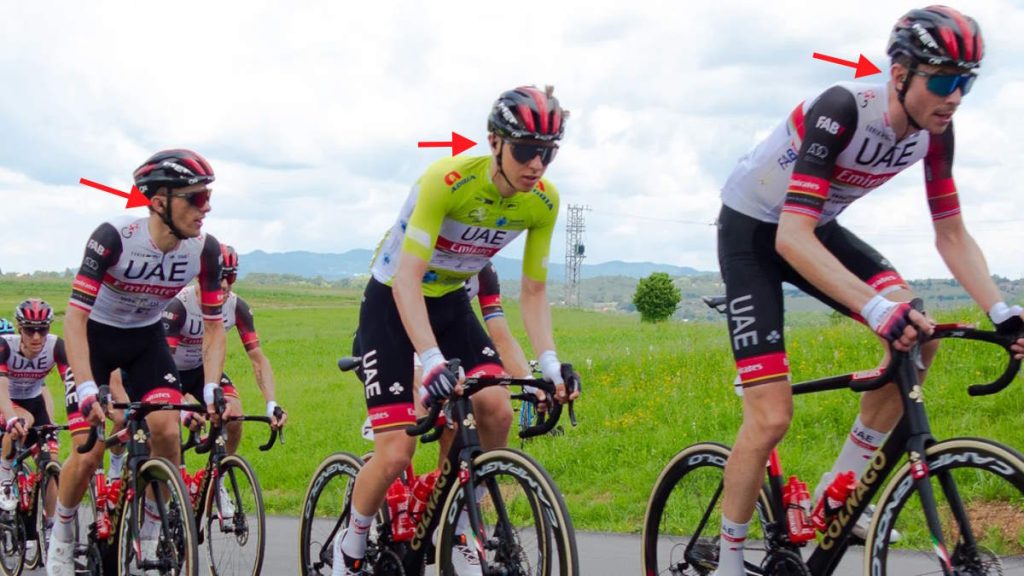 Tour de France earphones are for communication, not for listening to music